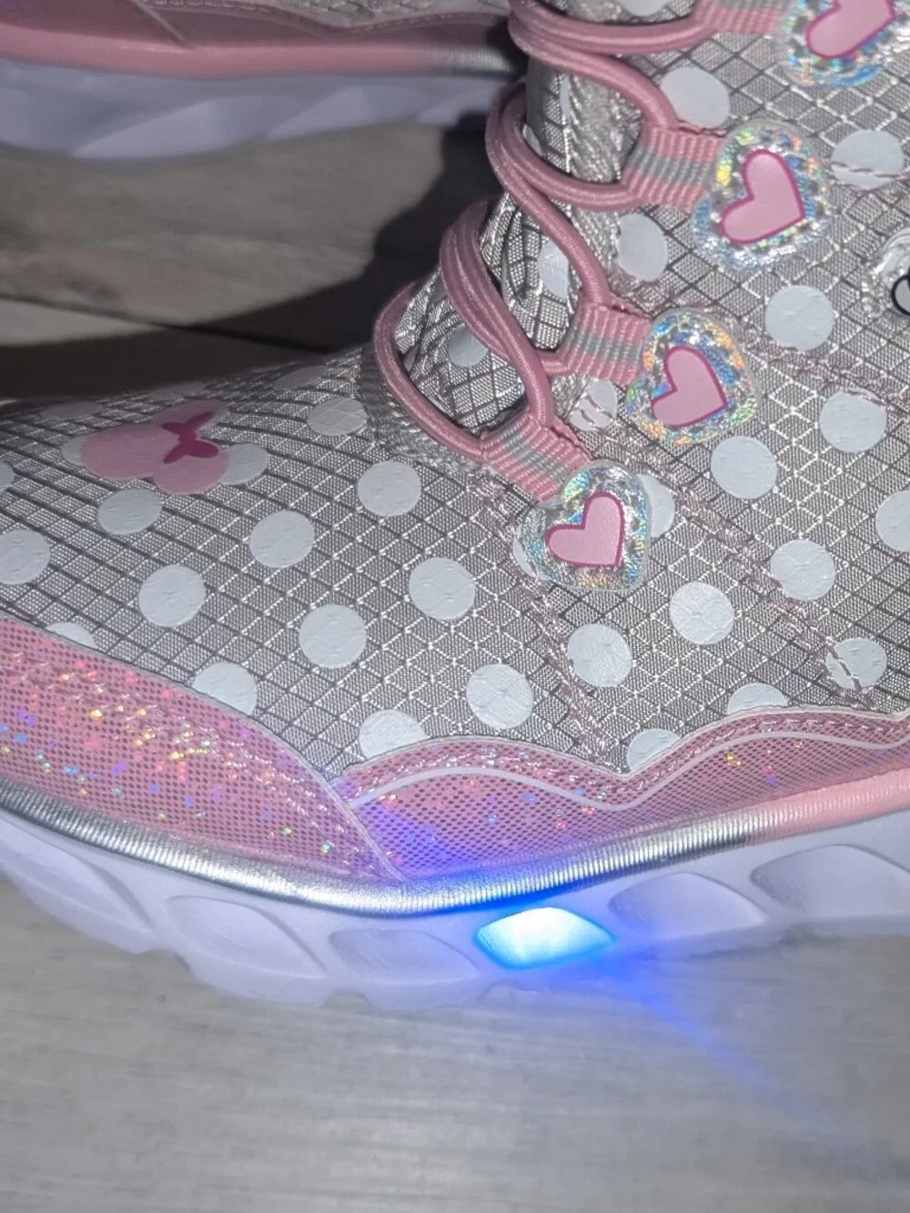 NWT Disney Minnie Mouse Light Up Winter Boots Little Girls Size 11
